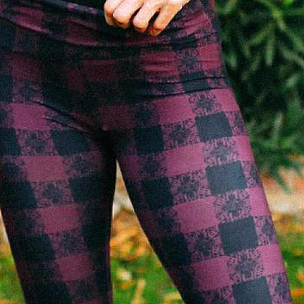 "Buffalo Gals Co. Buffalo Plaid" Leggings